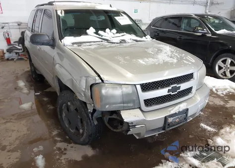 2008 Chevrolet Trailblazer Lt z USA, uszkodzony, nr VIN 1GNDT13S282184442